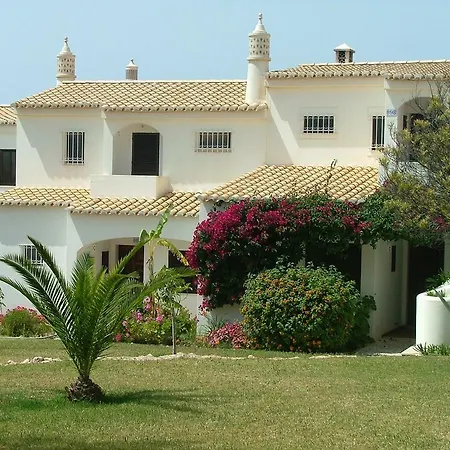 Two-bedroom In Porches I