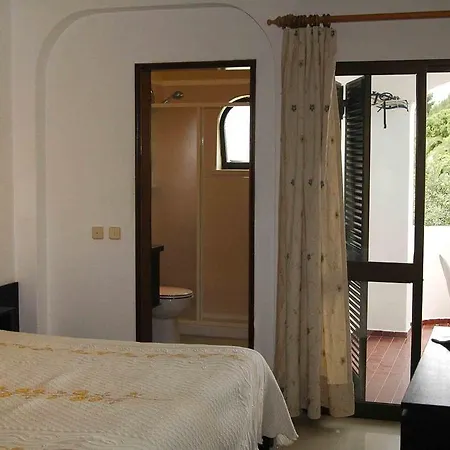 Apartment Two-bedroom In Porches I *